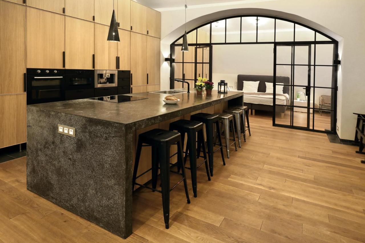 Design Loft 2 Minutes To Wenceslas Square Прага Экстерьер фото